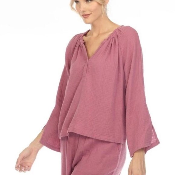 Calme by Johnny Was Liya Split Neck Mauve 100% Organic Cotton Top Size XS NWT - Picture 2 of 9